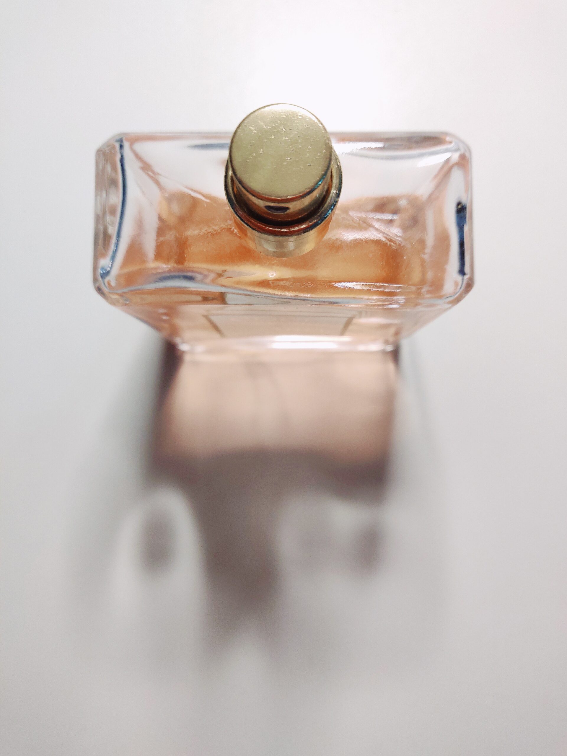 What’s The Difference Between a EDP & EDT Fragrance?